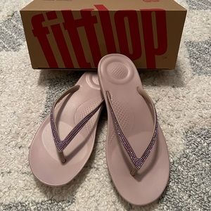 Brand new size 7 FitFlops!